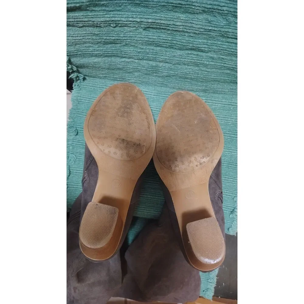 DV‎ By Dolce Vita Size 10 Grey Suede Knee High Heeled Boots